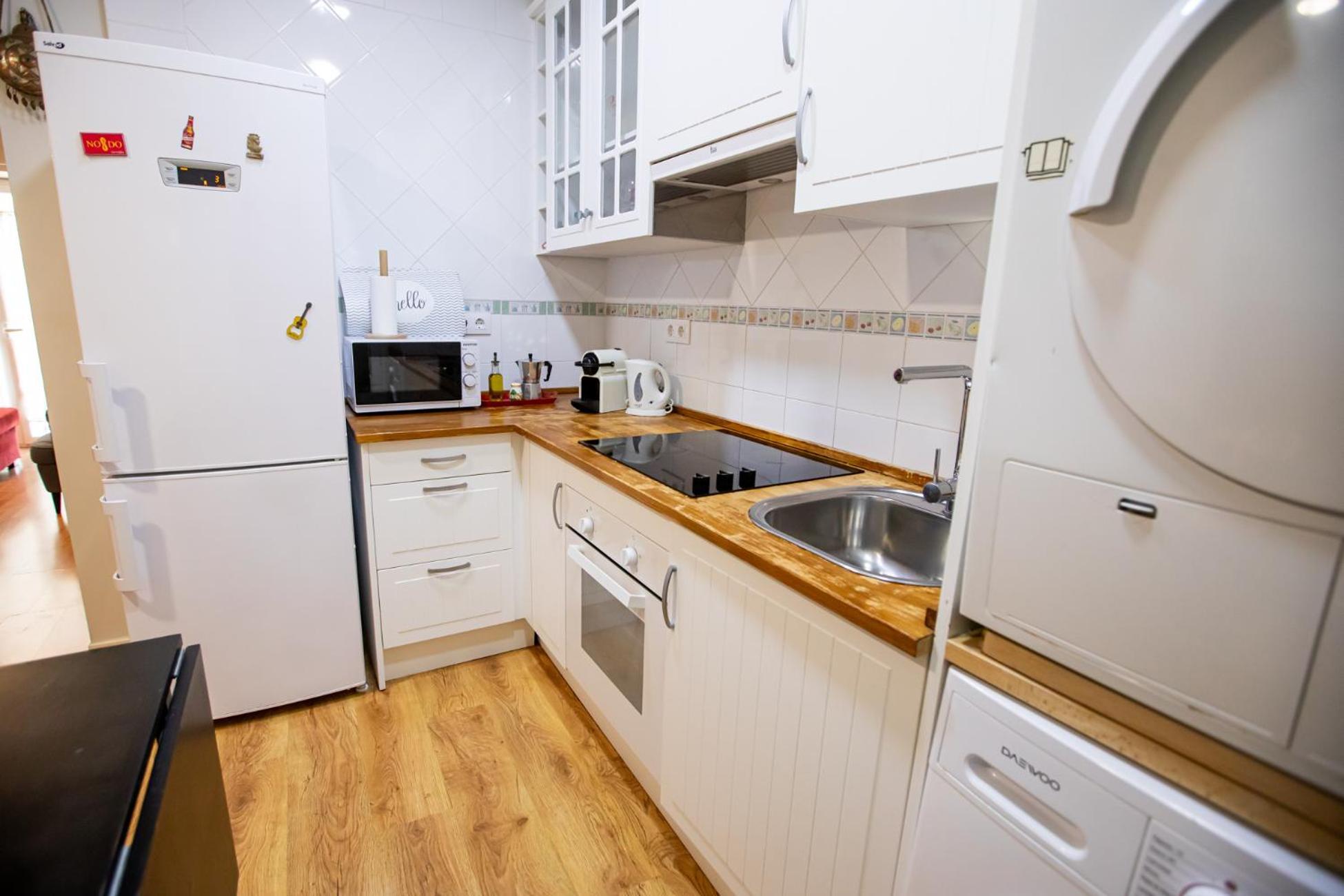 Apartamentos Dona Concha Севиля Екстериор снимка